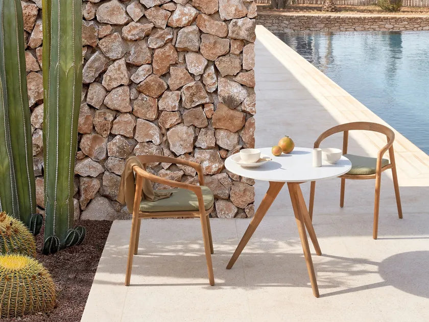 Manutti Torsa Counter Height Dining Table Round Ø100 × 91h cm