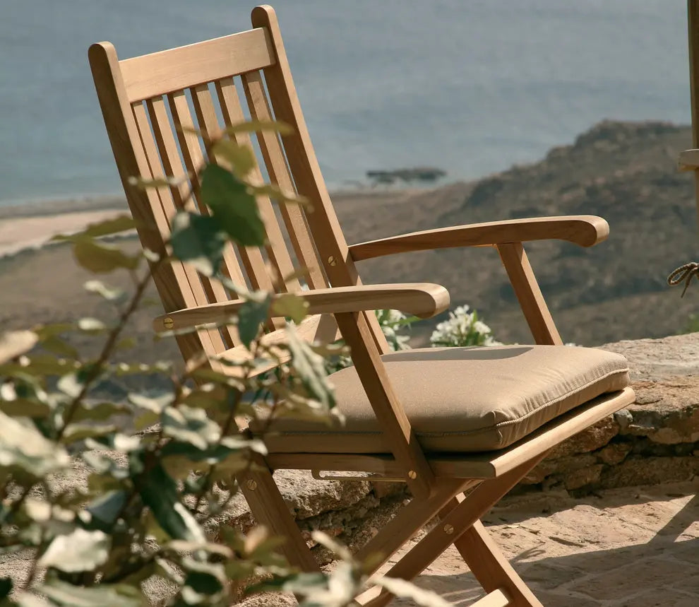 Barlow Tyrie Ascot Carver