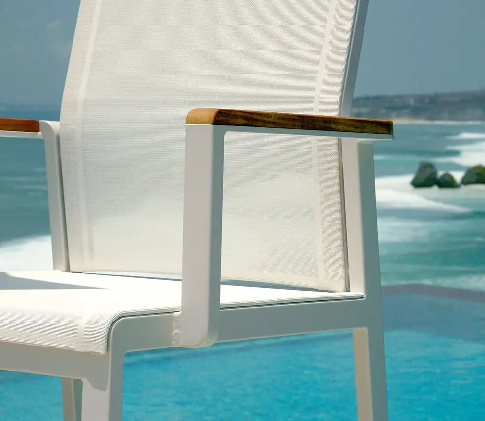 Barlow Tyrie Aura High Dining Carver