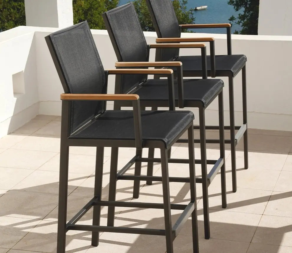 Barlow Tyrie Aura High Dining Carver