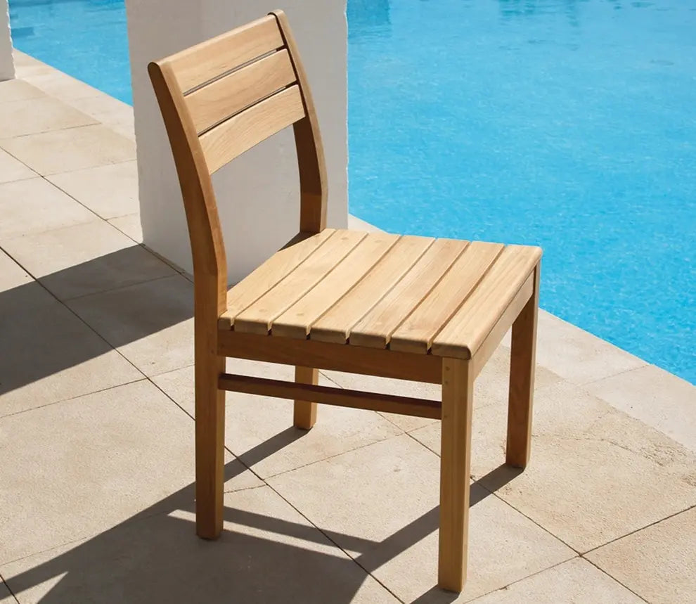 Barlow Tyrie Bermuda Chair
