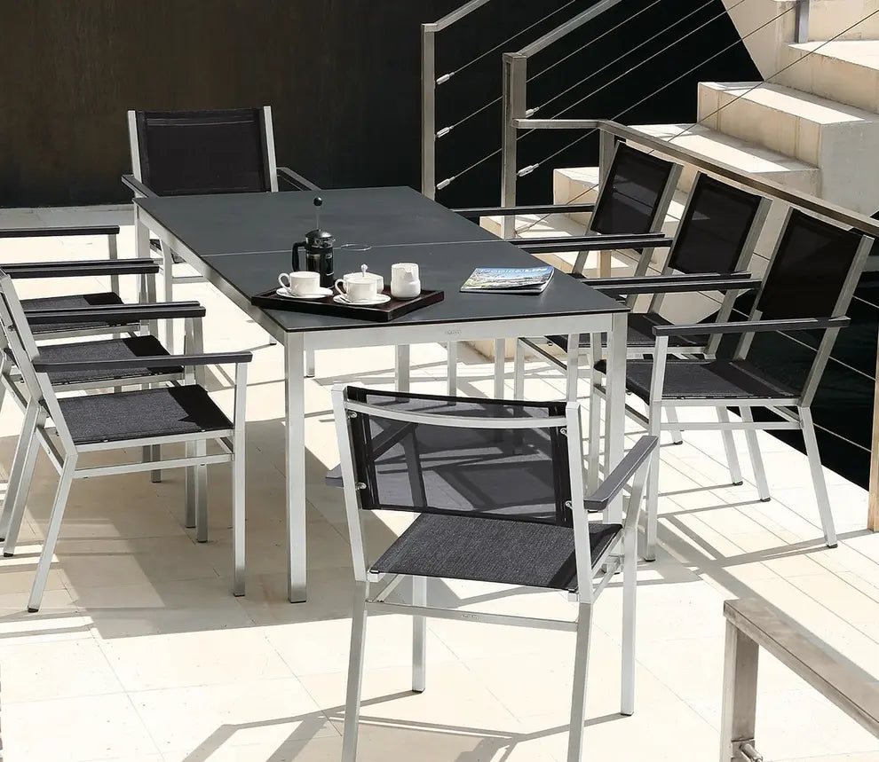 Barlow Tyrie Equinox Dining Carver