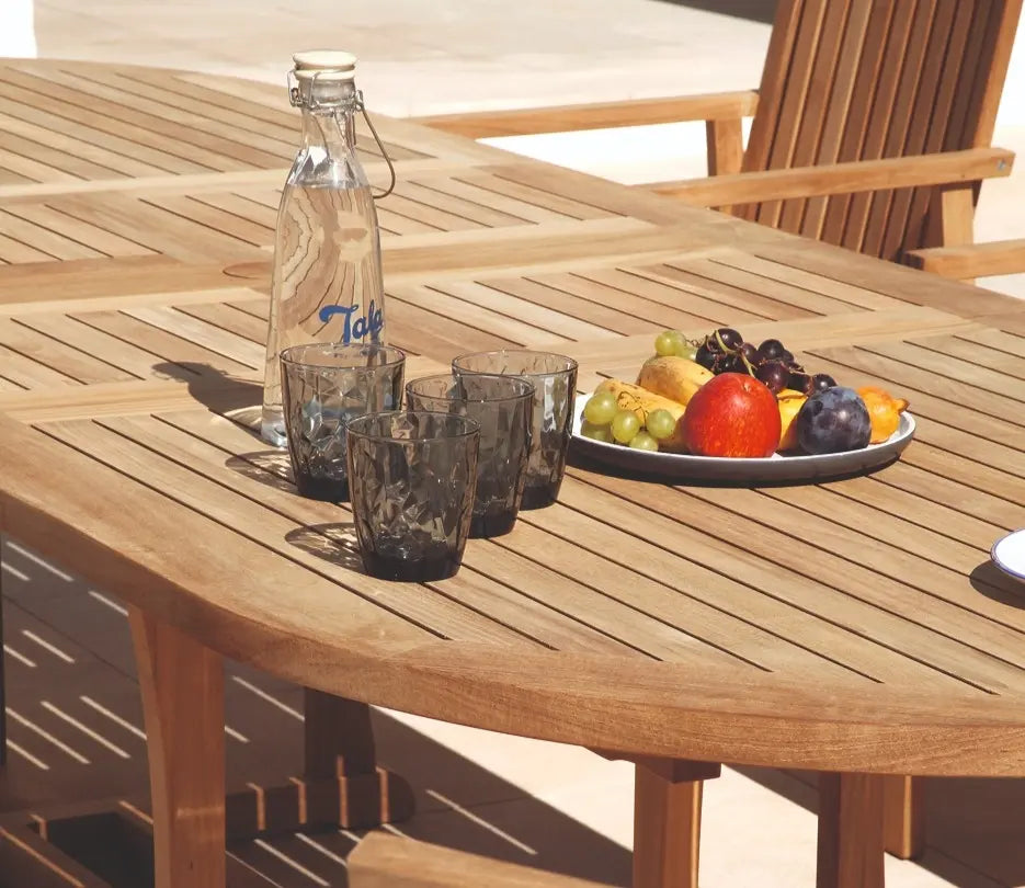 Barlow Tyrie Stirling Extending Table 320 Oval