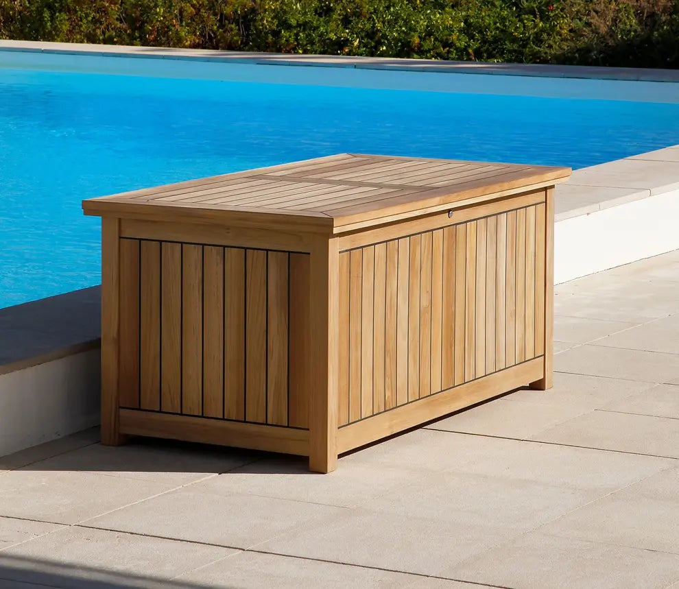 Barlow Tyrie Storage Chest 150