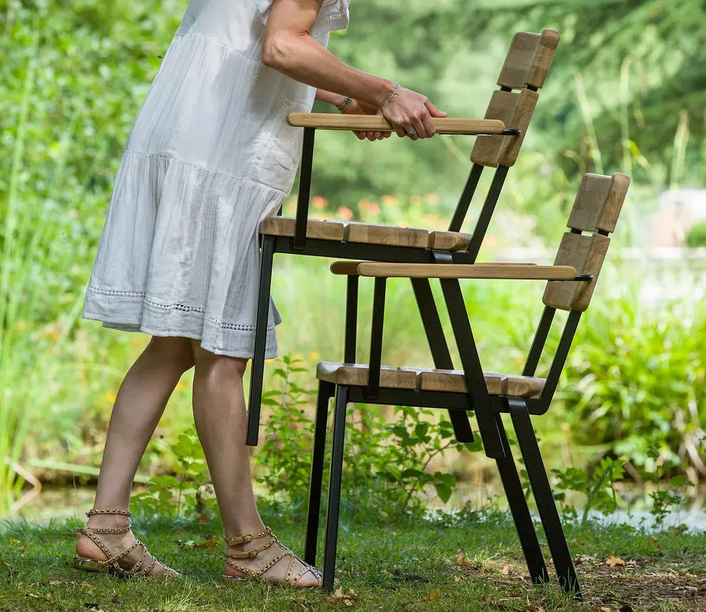 Barlow Tyrie Titan Armchair