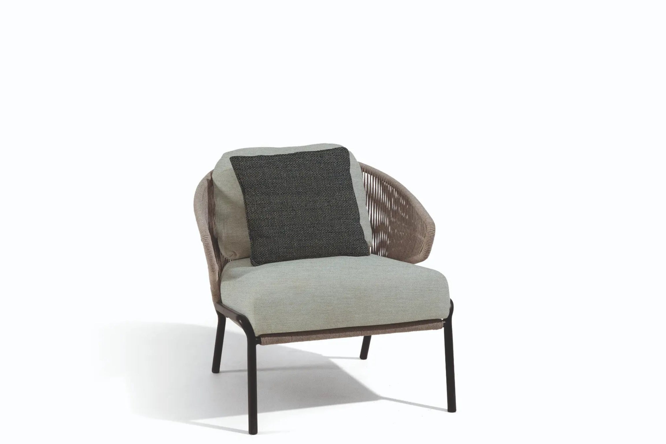 Manutti Radoc Lounge Chair