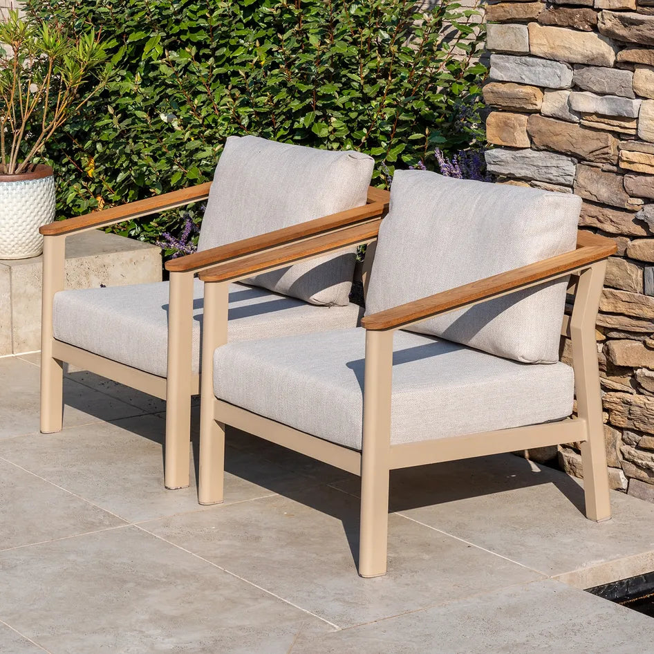 4 Seasons Outdoor Olivia Modular Lounge with Yoga Coffee Table