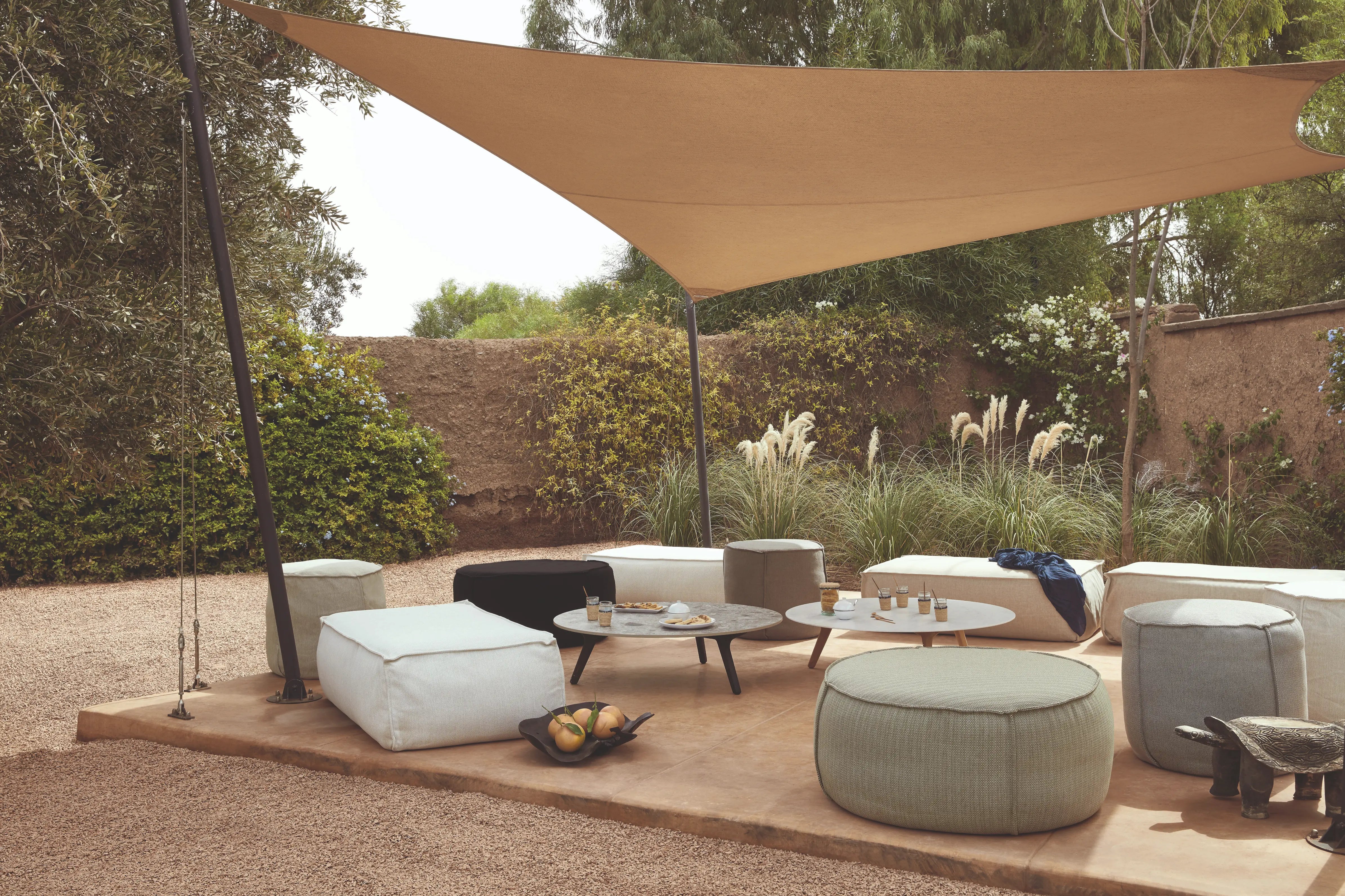 Manutti Touch Circular Pouf With 52 cm Width