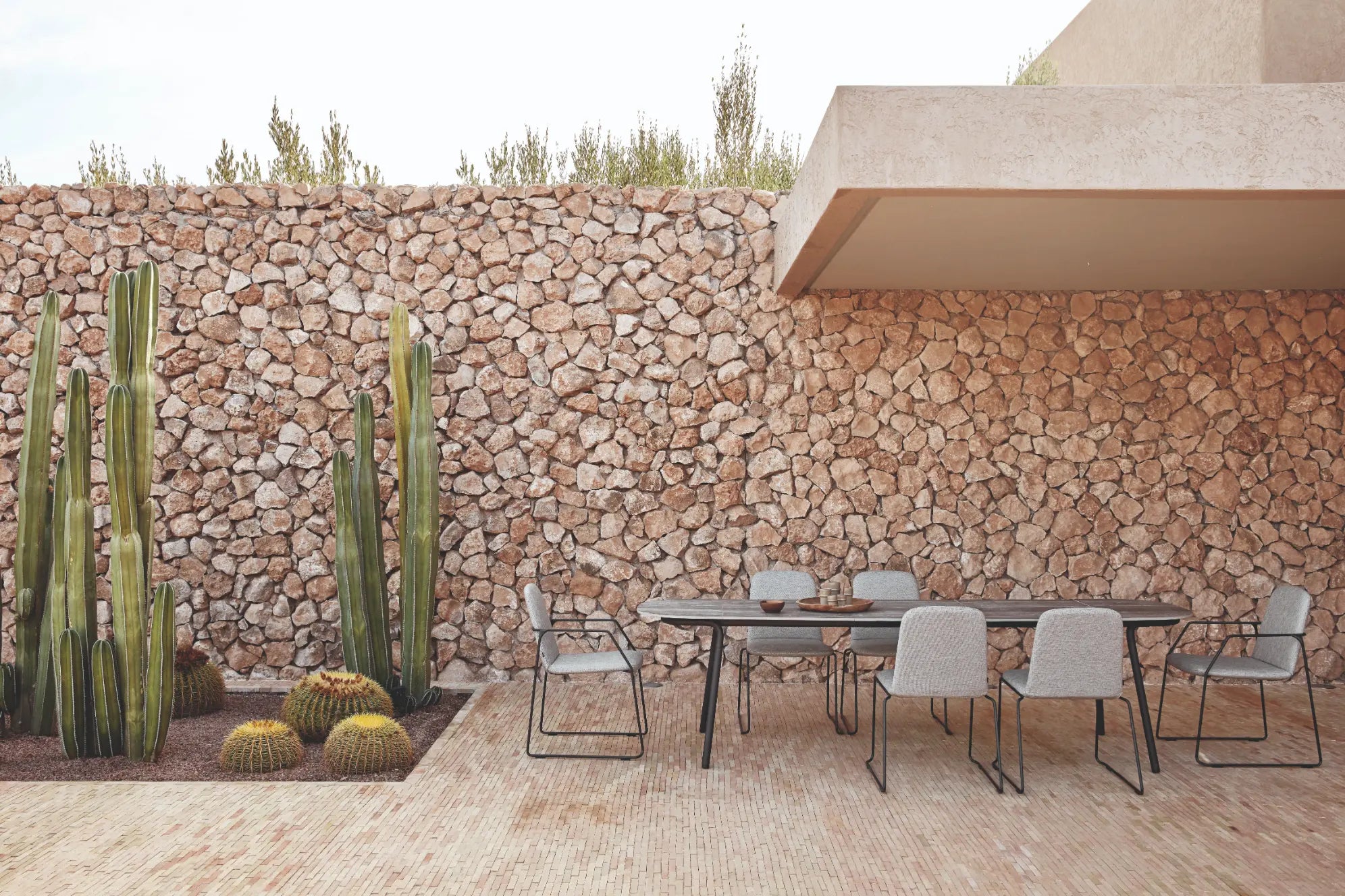 Manutti Minus Dining Table 220 × 100 × 74h cm