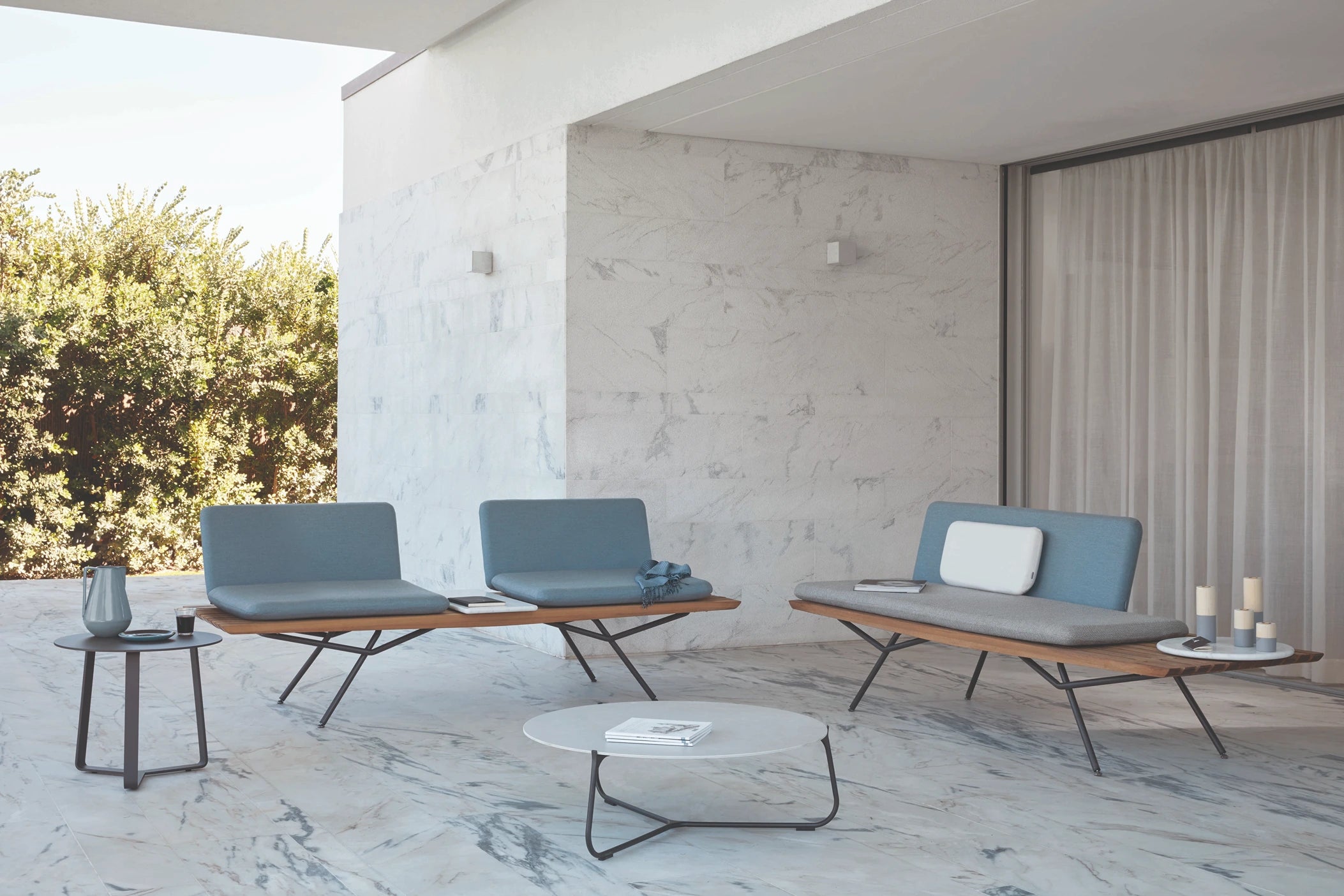 Manutti Mood Coffee Table 100 × 33h cm