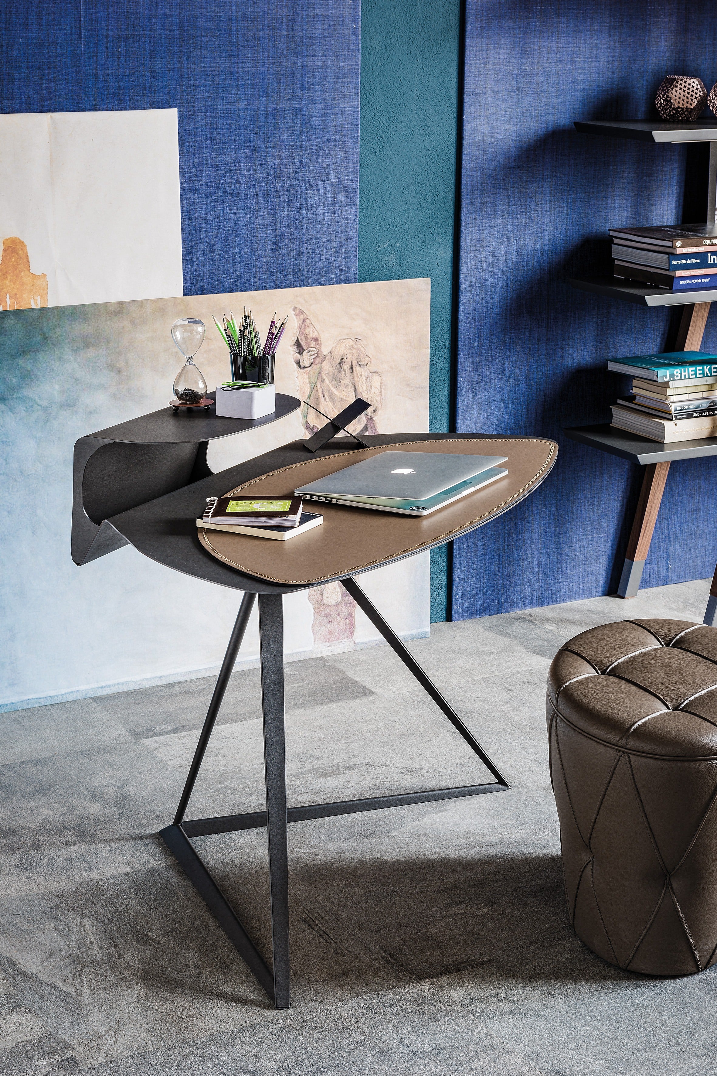 Cattelan Italia Storm Desk With Frame