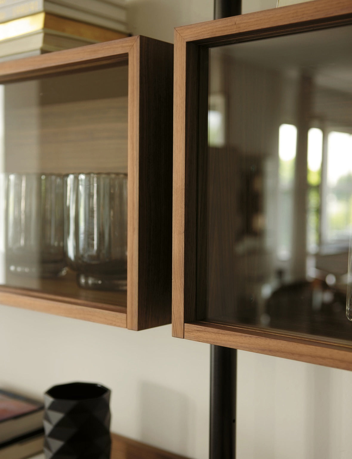 Porada Ubiqua Open Bookcase