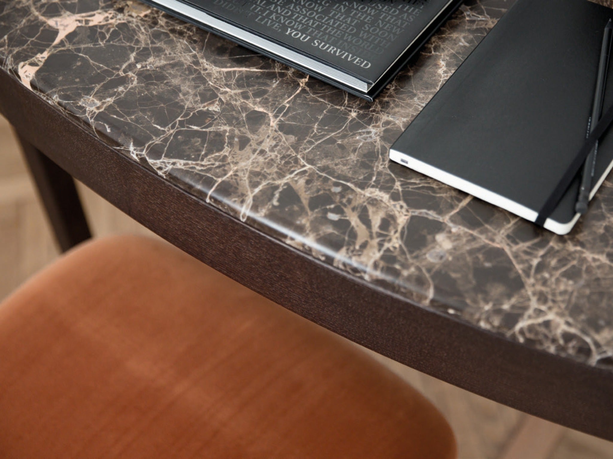 Porada Maskara Dressing Table