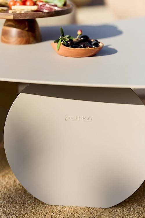 Jardinico | Taro Coffee Tables