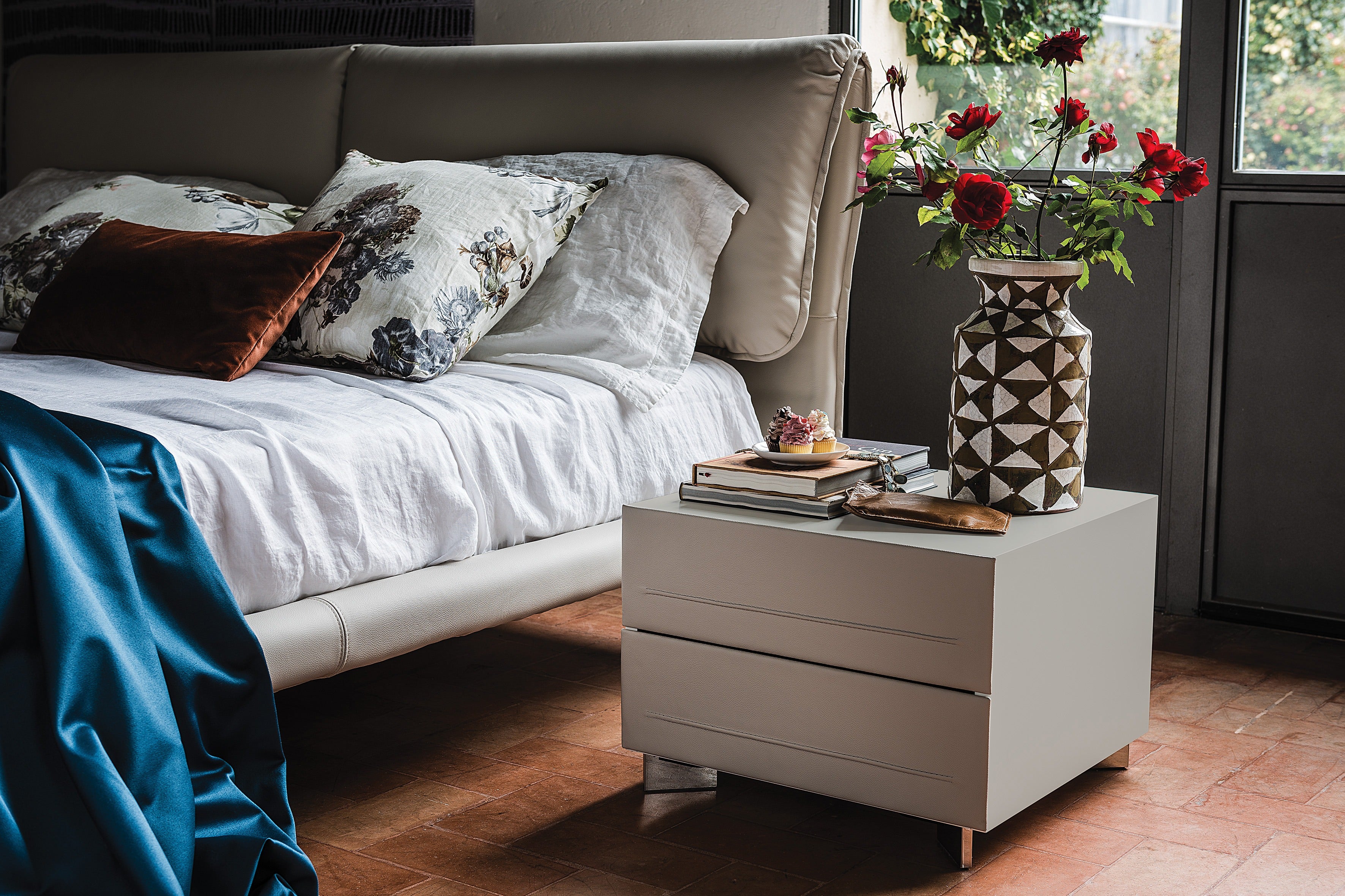 Cattelan Italia Dyno Nightstand Embossed Frame