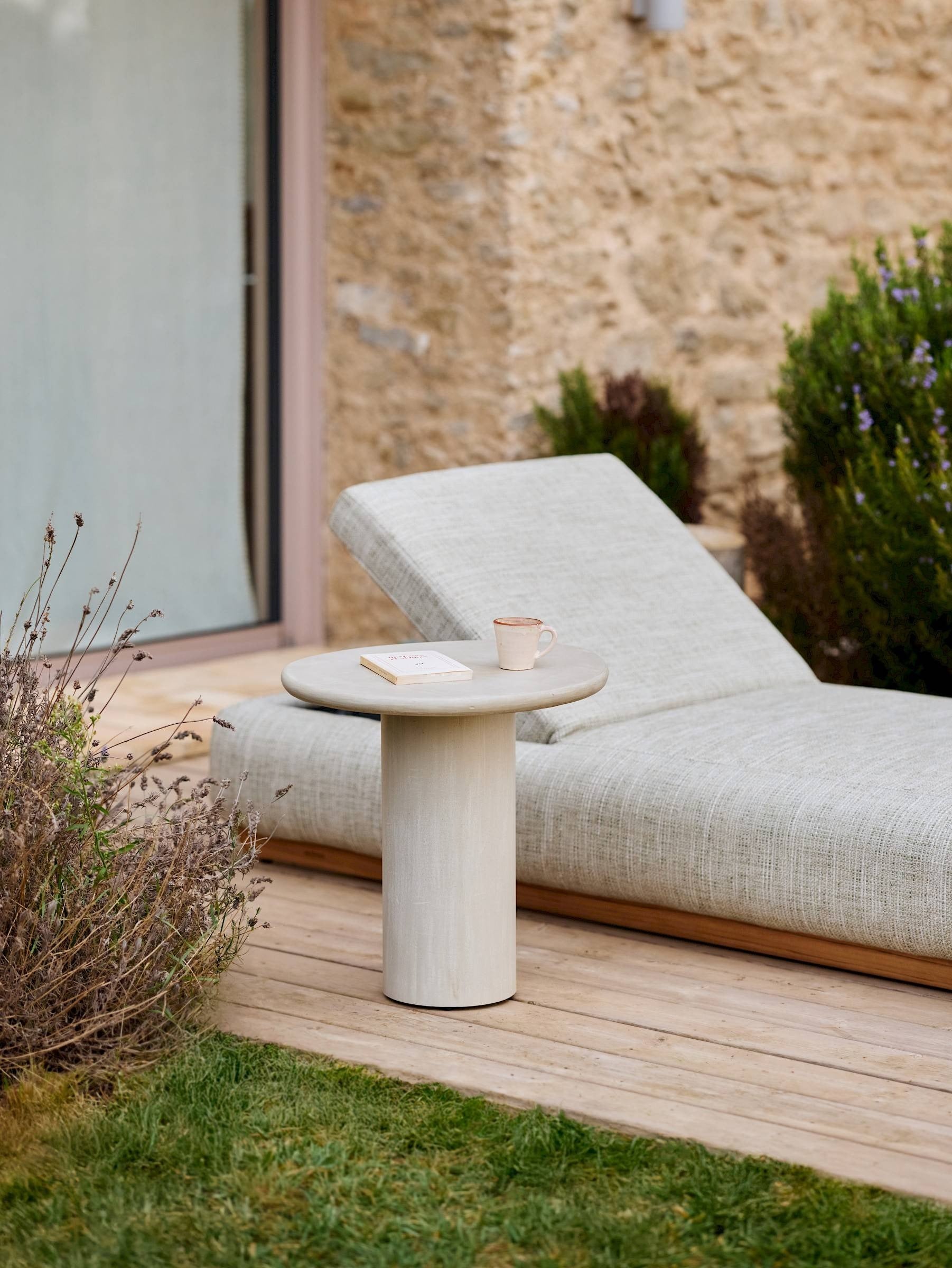 Jardinico Como | Organic Nesting Side Table