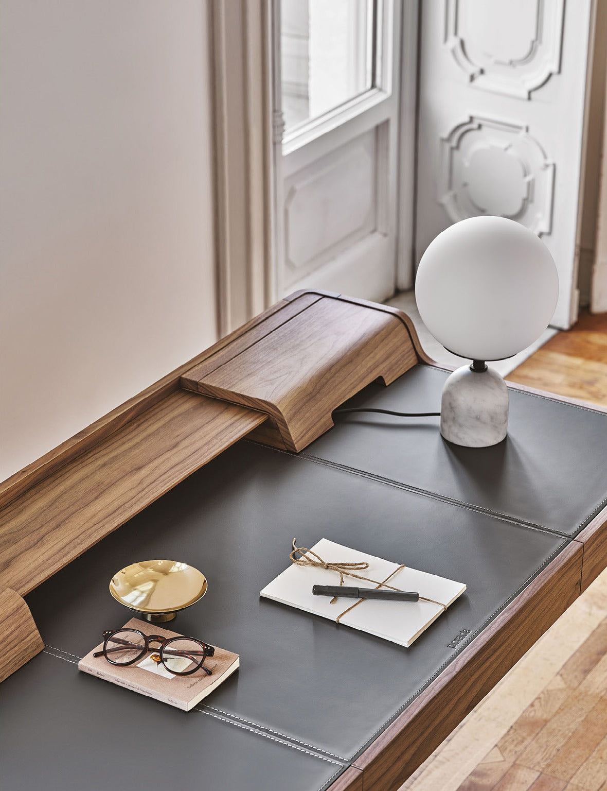 Porada Saffo Leather Top Desk