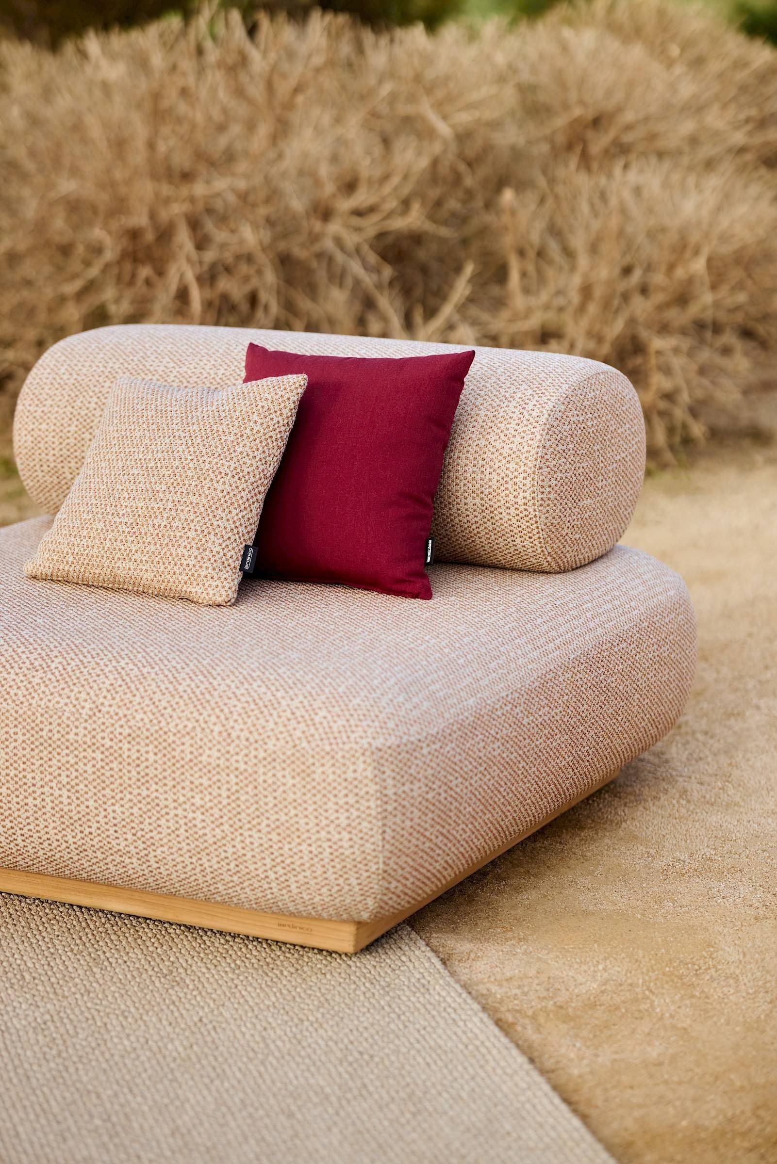 Jardinico Tatami Lounge Chair 1S Middle Seat with Swivel Option