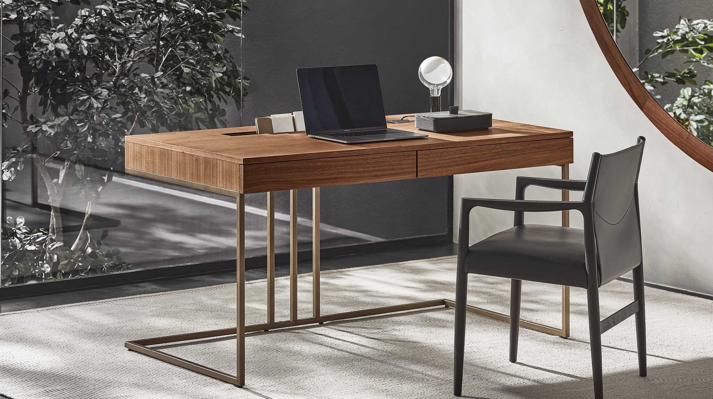 Porada Kepler Writing Desk