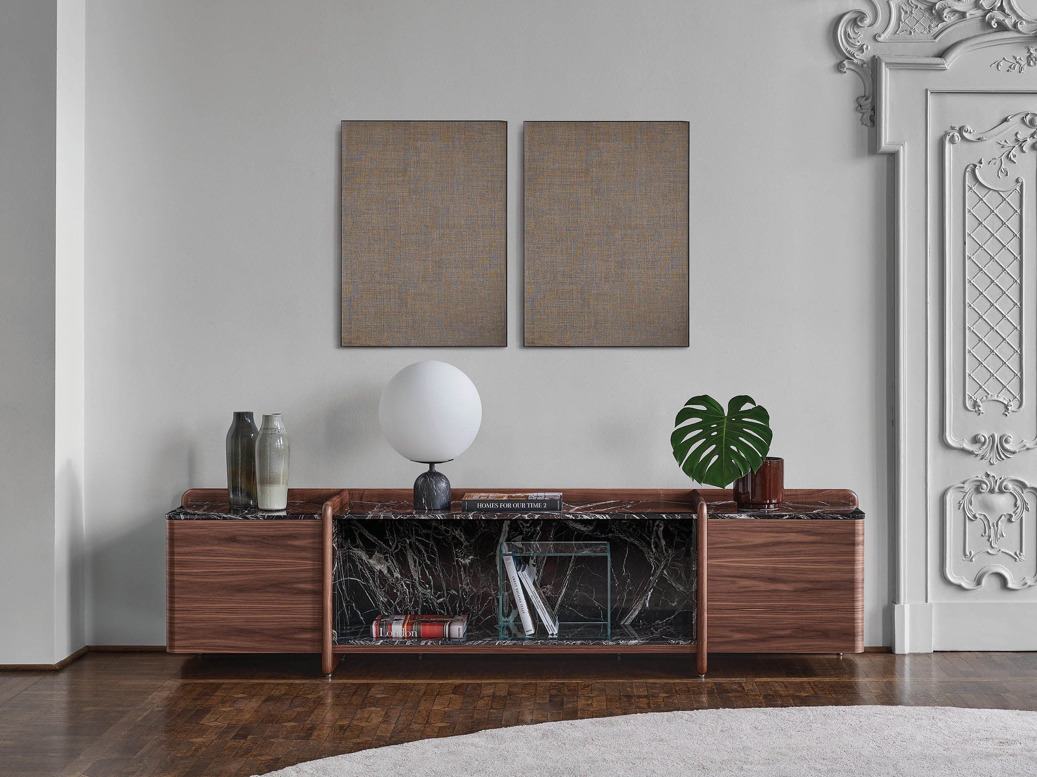 Porada Akeru sideboard