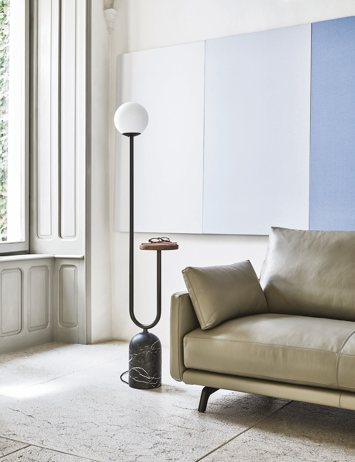 Porada Ekero Totem Floor Lamp