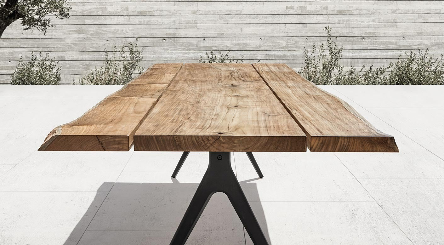 Gloster RAW Dining Tables