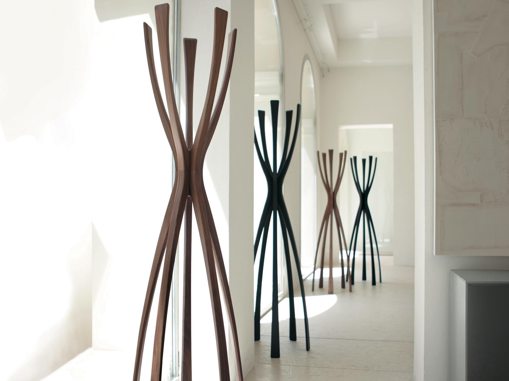 Porada Flamingo Clothes Stand