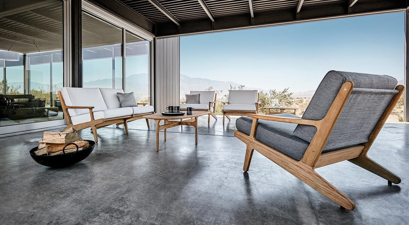 Gloster Bay Lounge Chair