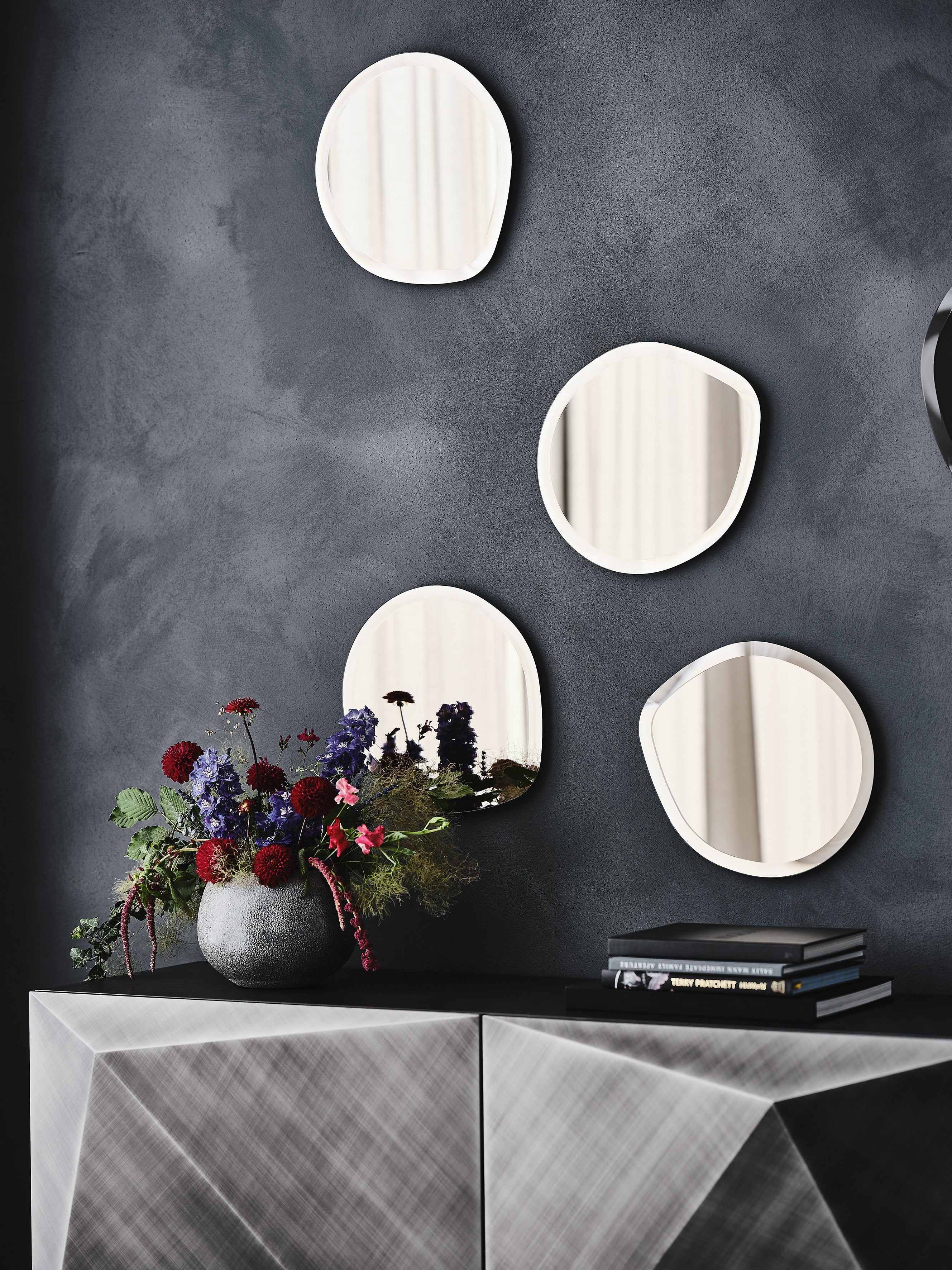 Cattelan Italia Hawaii Wall Mirror – Fast Delivery