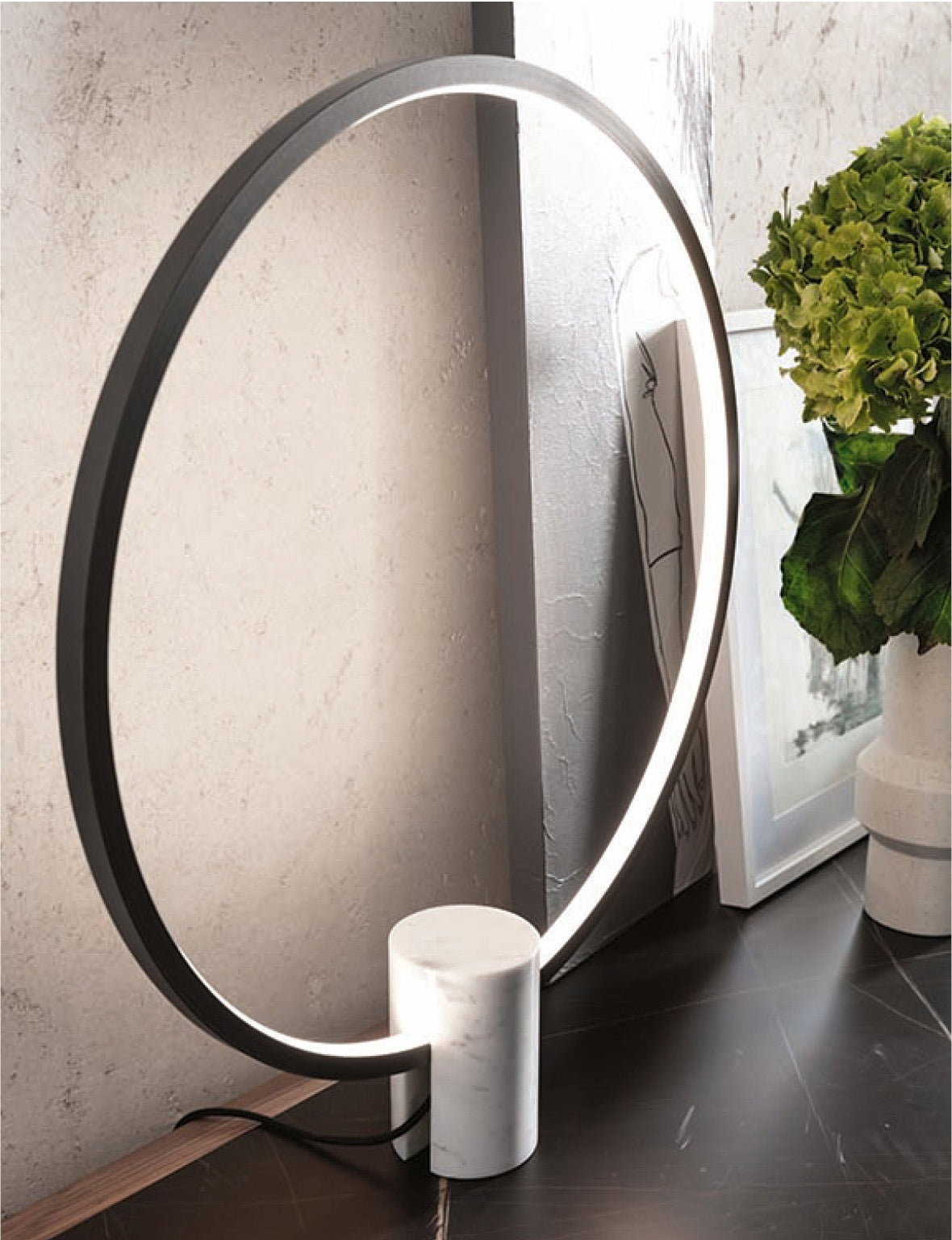 Porada Halo Elegant Table lamps