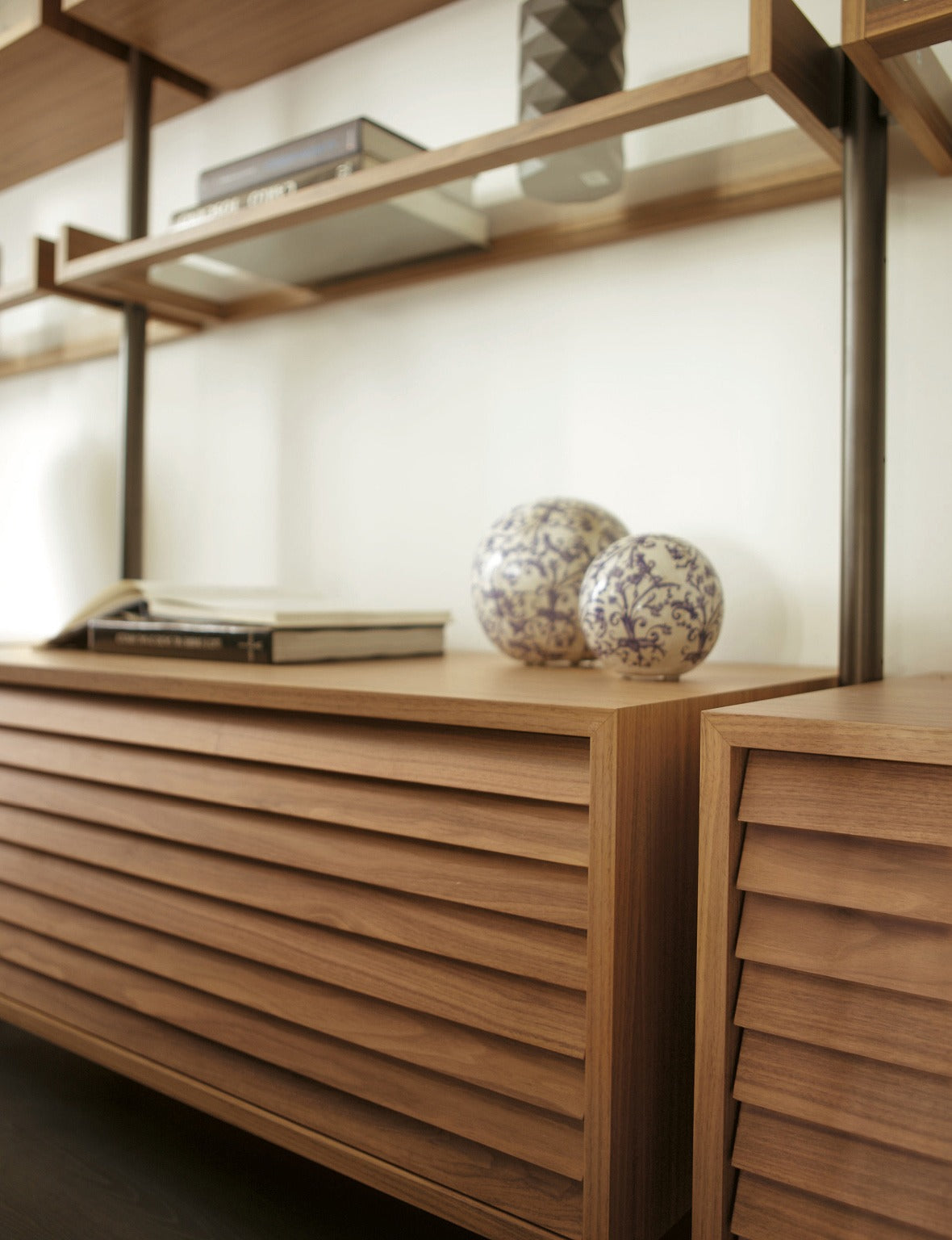 Porada Ubiqua Open Bookcase