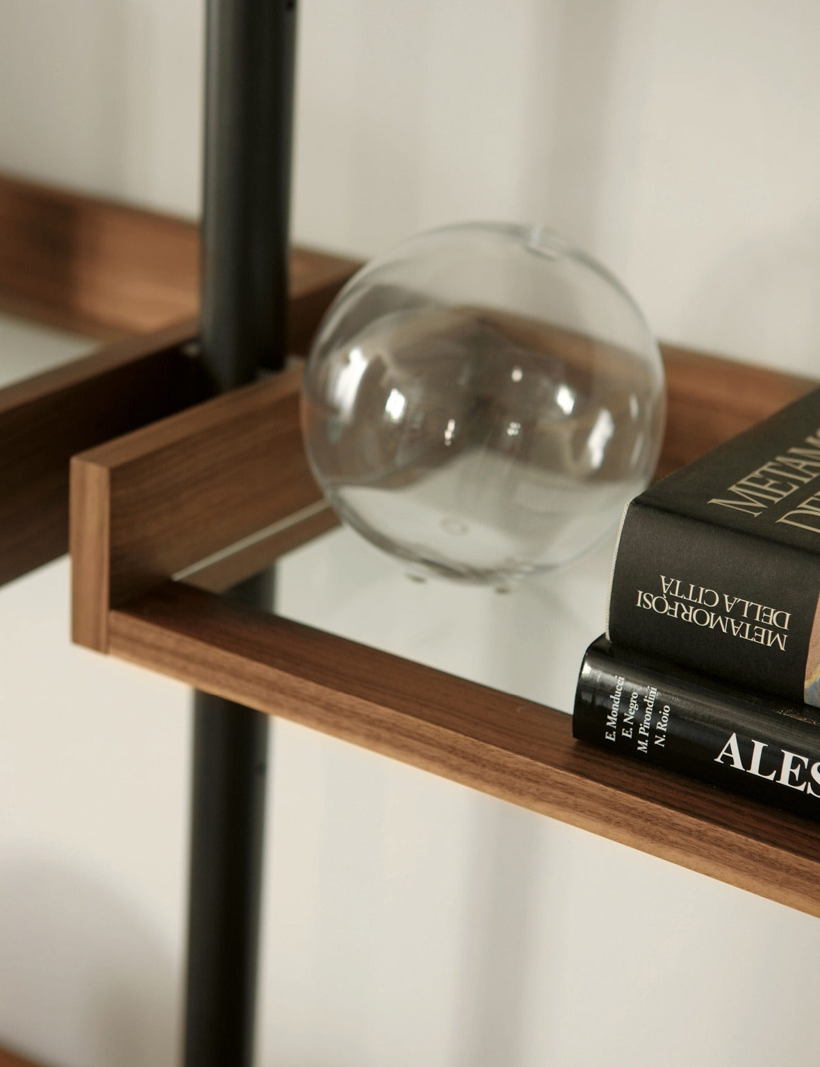 Porada Ubiqua Open Bookcase