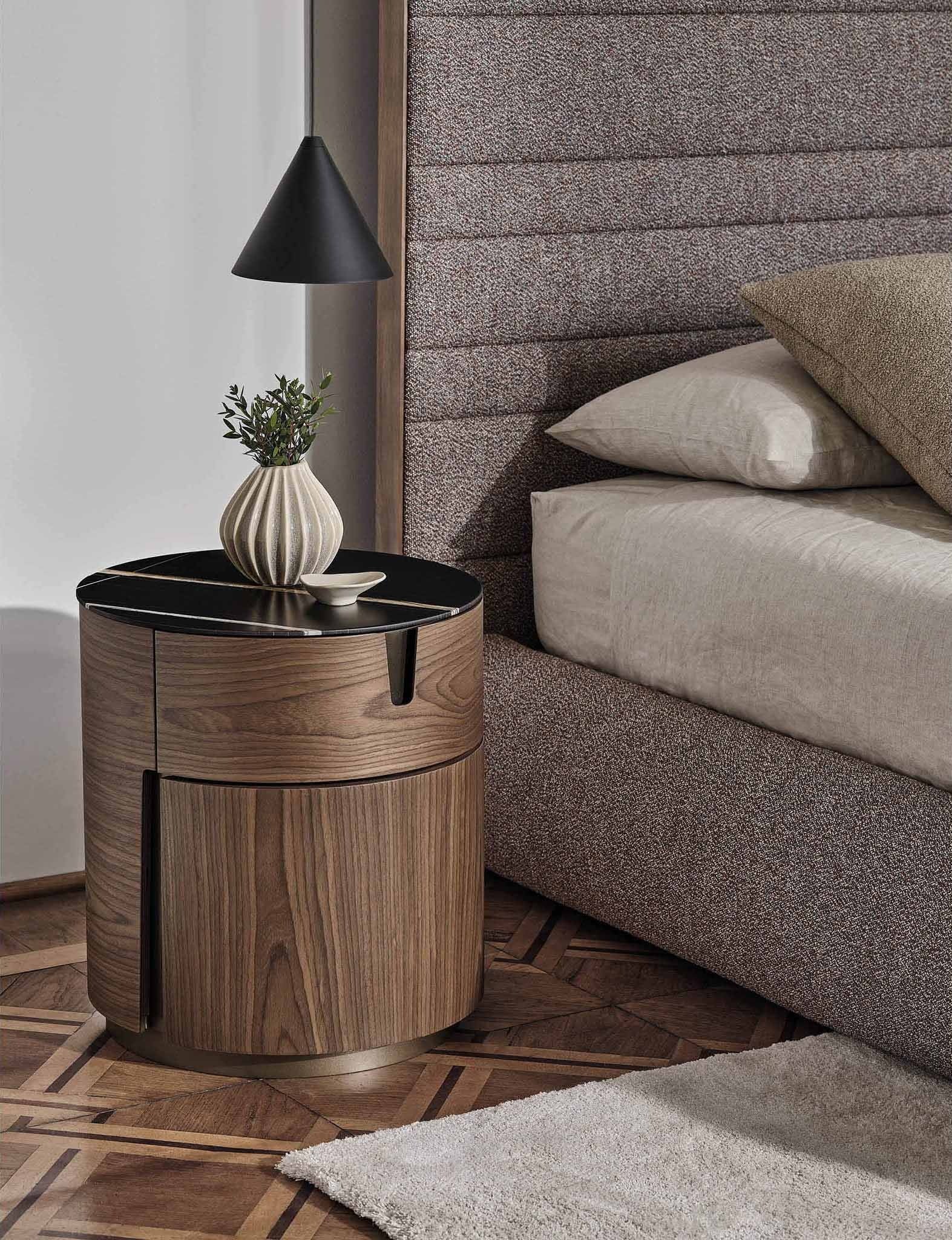 Porada Tylsa Night 54 | Shop Now
