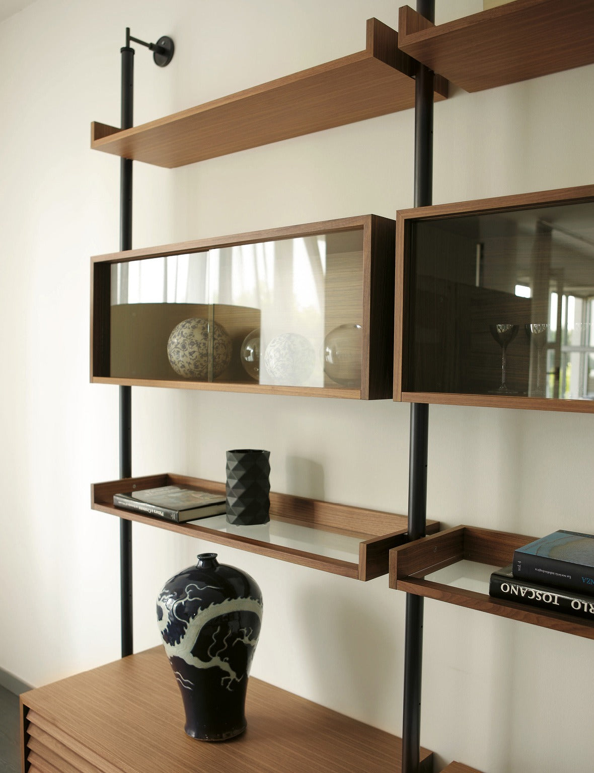Porada Ubiqua Open Bookcase