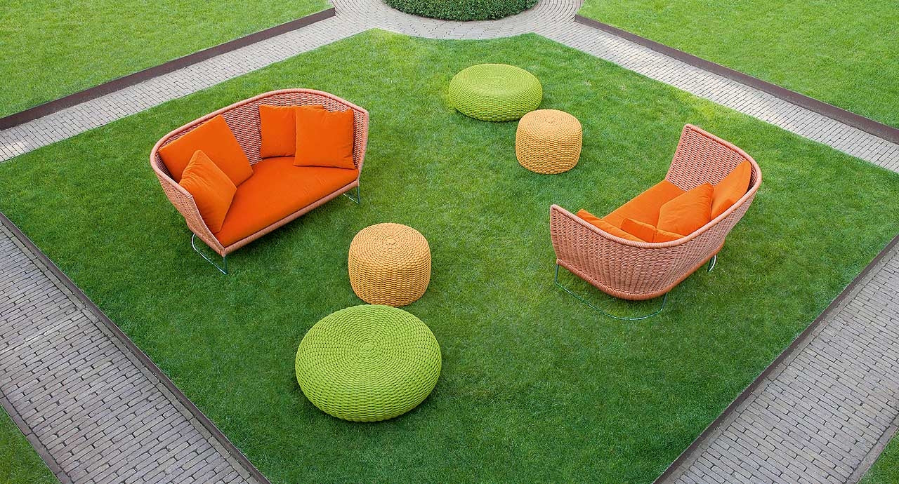 Paola Lenti Nido Poufs