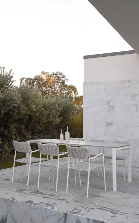 Manutti Trento Dining Table with 215 cm Width, 105 cm Depth & 75 cm Height