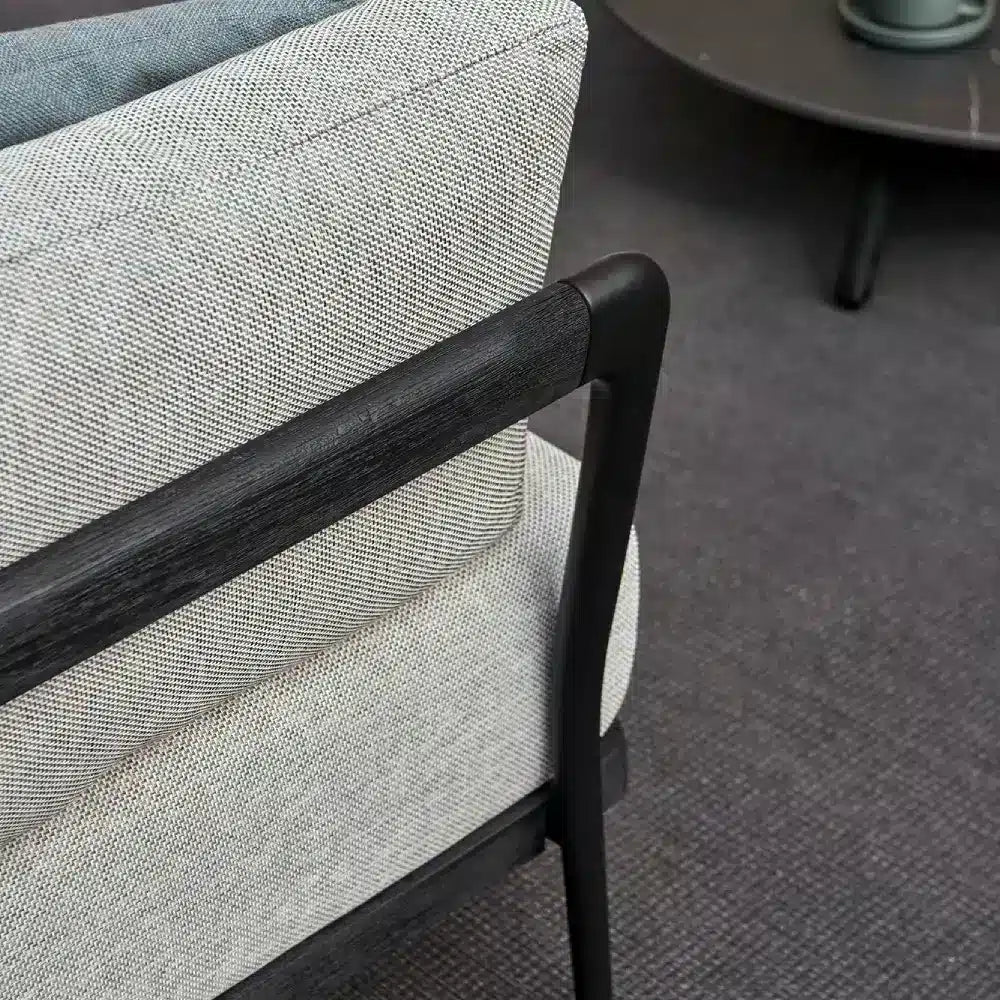 Manutti Flows Lounge chair