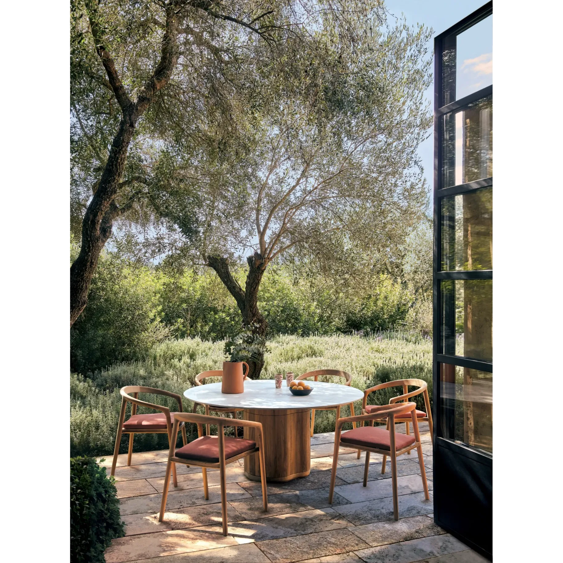 Manutti Ogado Low Dining Table with 148 cm Width ,66 cm Height & Ceramic Table Top