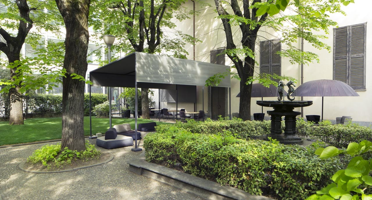 Paola Lenti Resort Portable Sun Shade