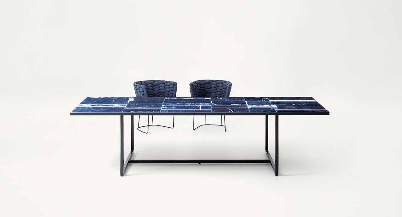 Paola Lenti Sciara Dining Tables