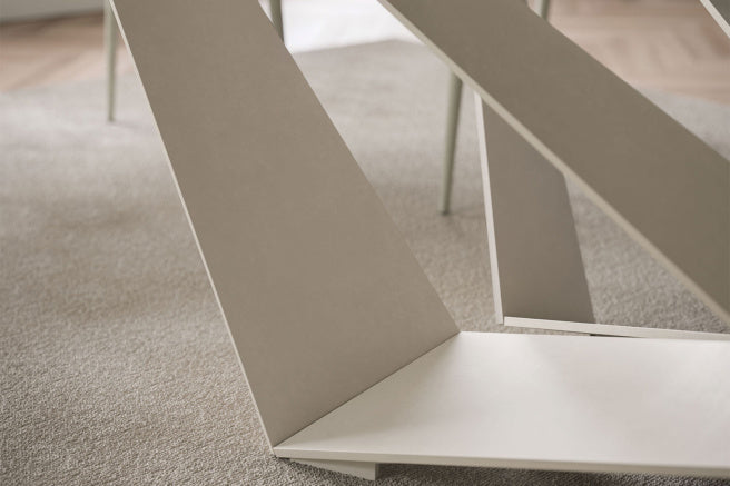 Cattelan Italia Skorpio Keramik Dining Table