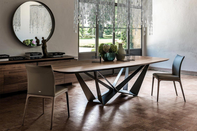 Cattelan Italia Skorpio Wood Barrel-Shaped Dining Table – Fast Delivery