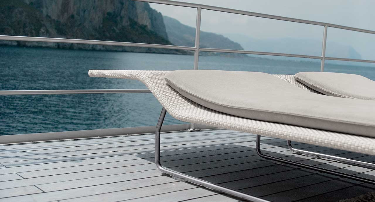 Paola Lenti Surf Sun Bed With Adjustable Backrest