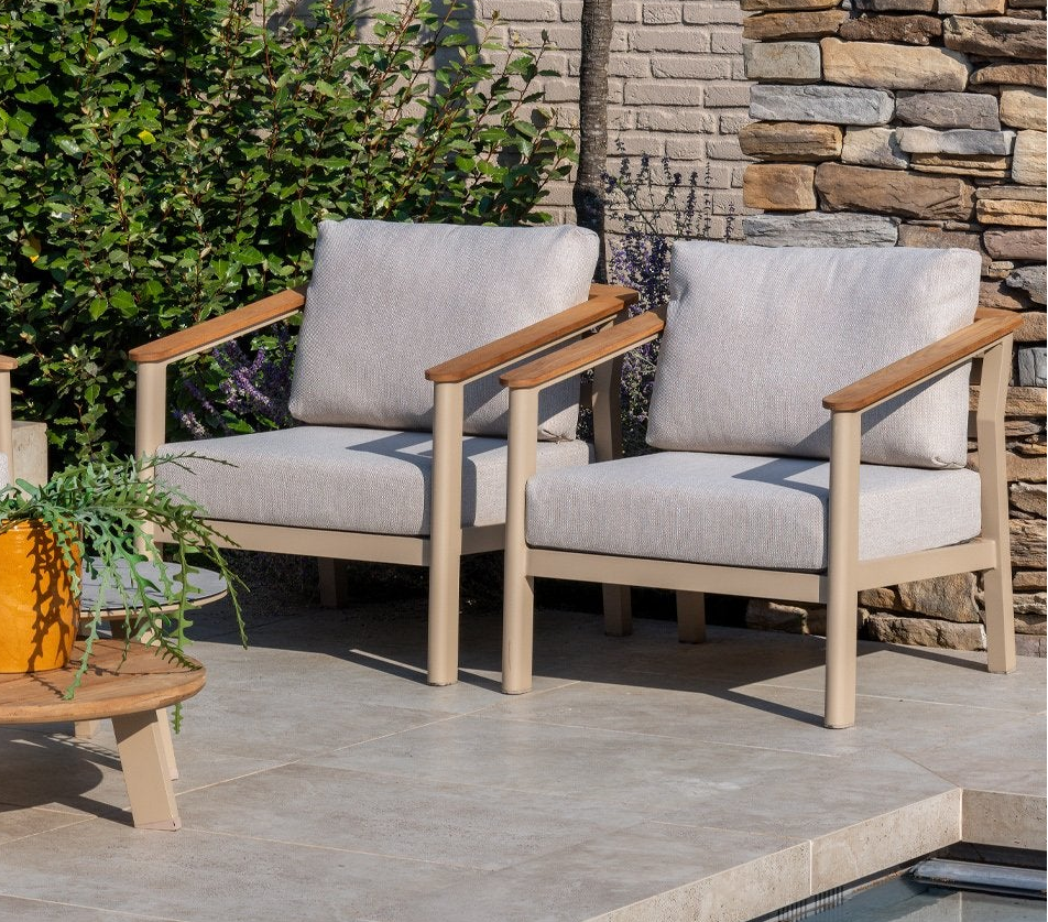 4 Seasons Outdoor Olivia Living Armchair
