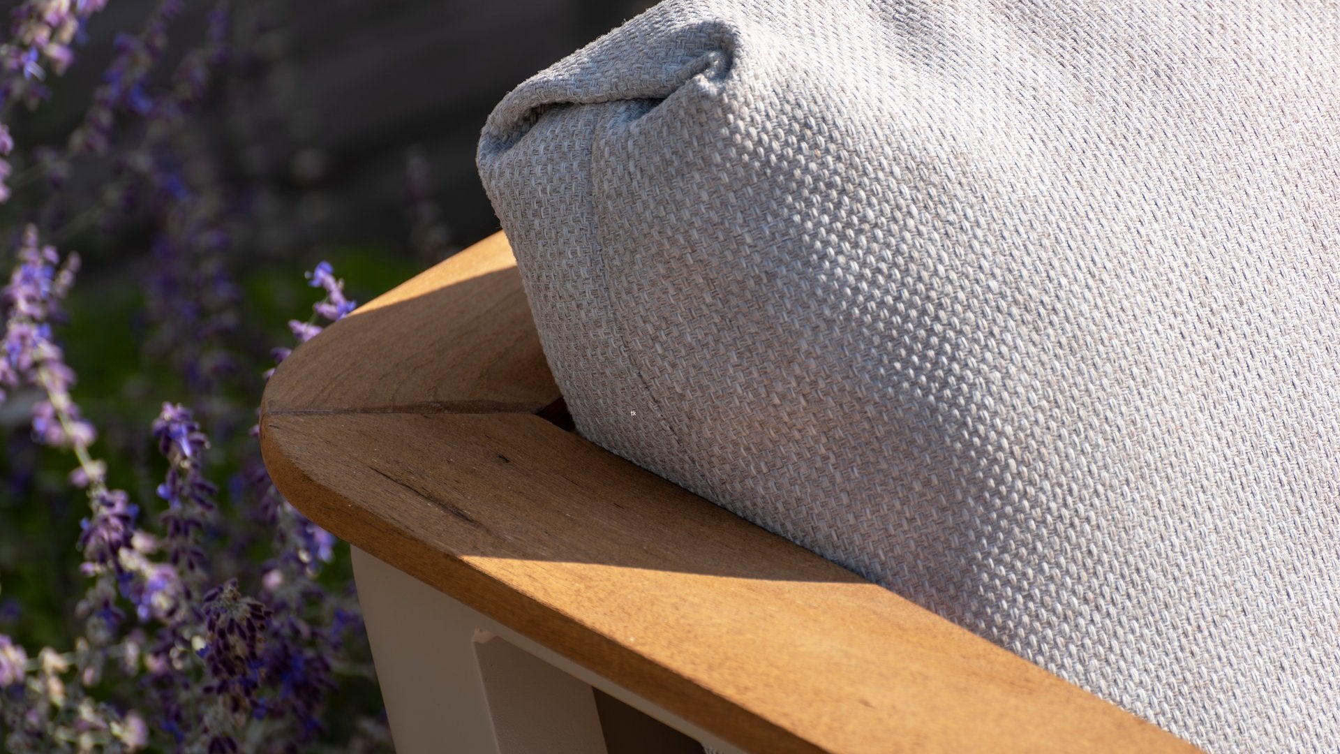 4 Seasons Outdoor Olivia 3-Seater Sofa