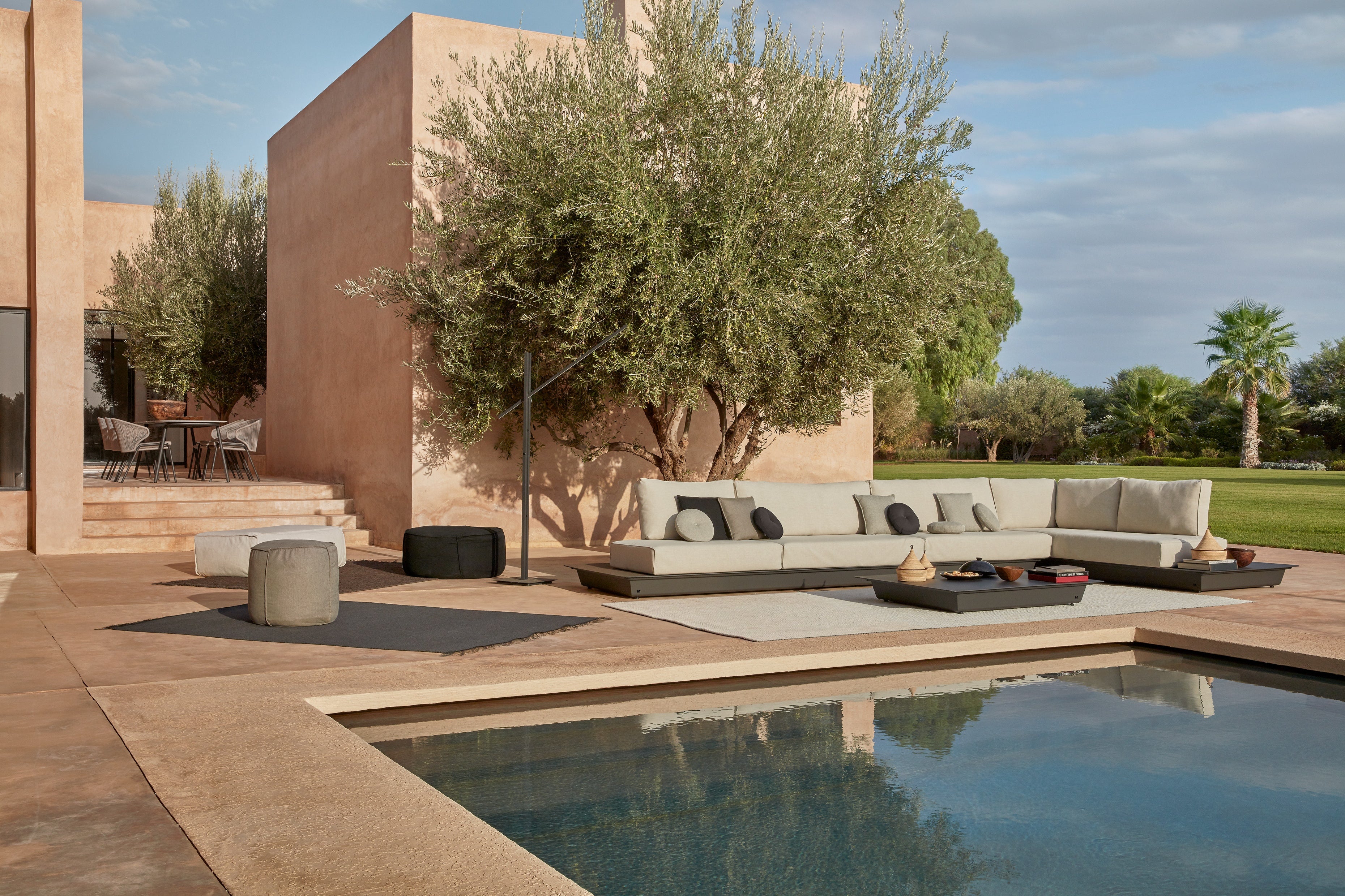 Manutti Touch Rectangular Pouf with 112 cm Width and 65 cm Depth