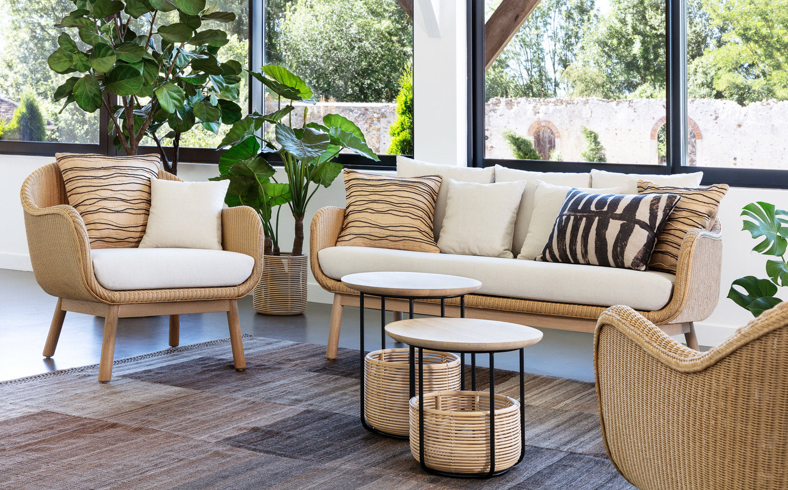 ALEX LOUNGE SOFA OAK BASE CLEAR