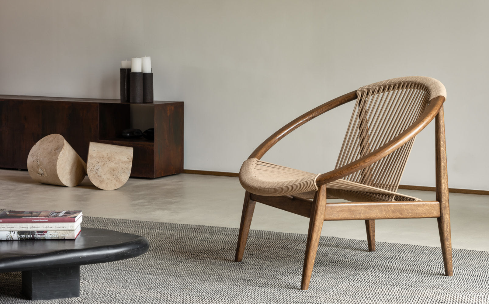 NORMA LOUNGE CHAIR DARK OAK OIL/LINEN ROPE