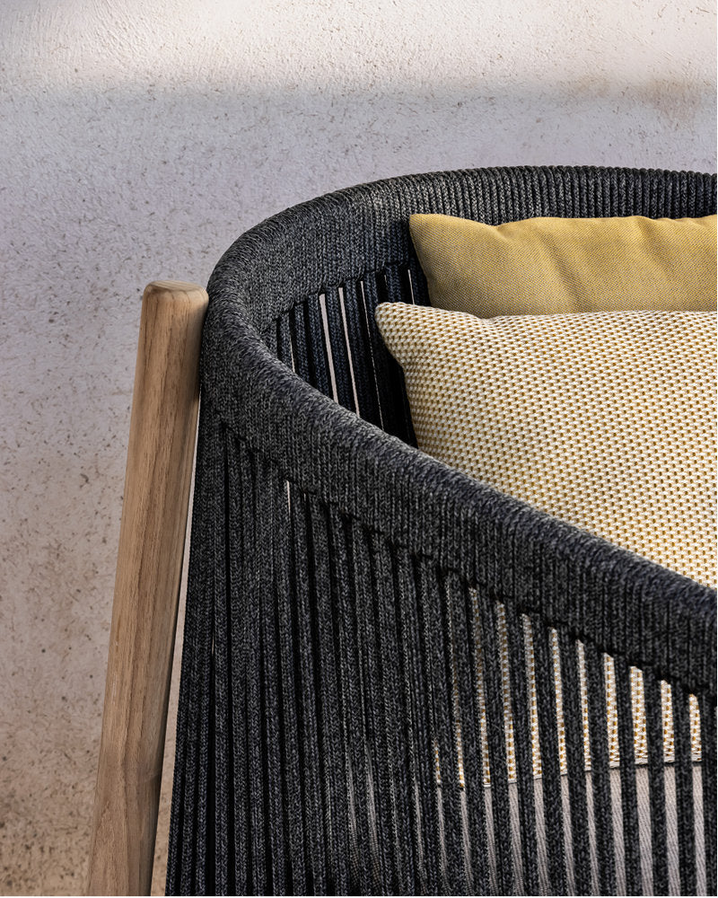 LENTO LOUNGE CHAIR (UNTREATED TEAK/ANTHRACITE ROPE)