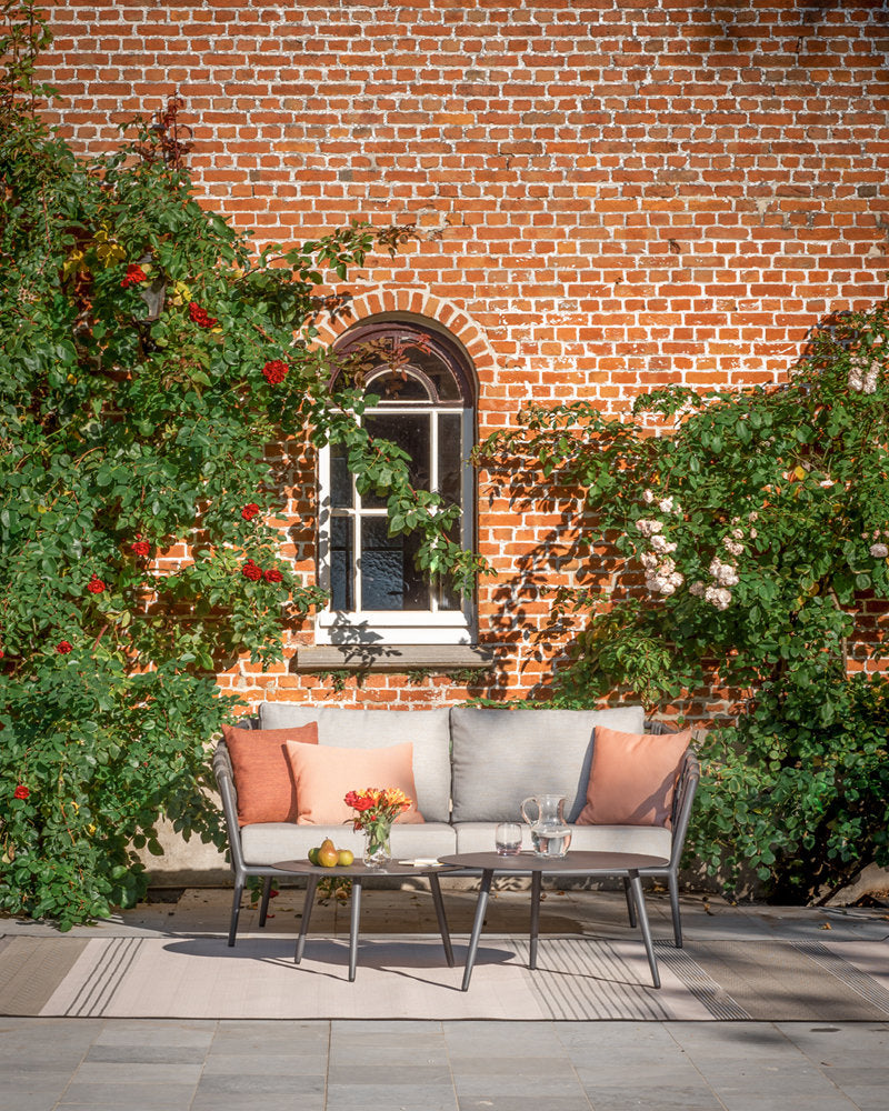 LEO LOUNGE SOFA 2S LAVA QUICK SHIP SET ZINC INCLUDING CUSHIONS